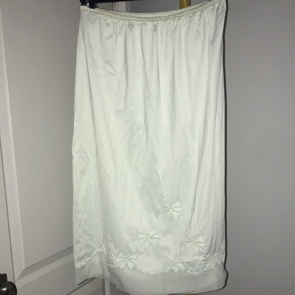 Vintage Pale Mint Blue Half Slip with Embroidered Bow Detail